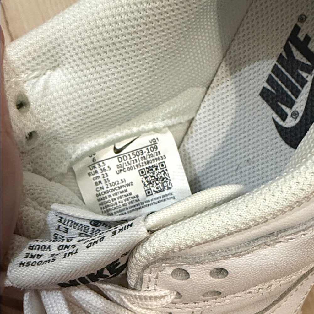 Nike Dunks in Tripple White Low-Top Sneakers - Picture 5 of 5
